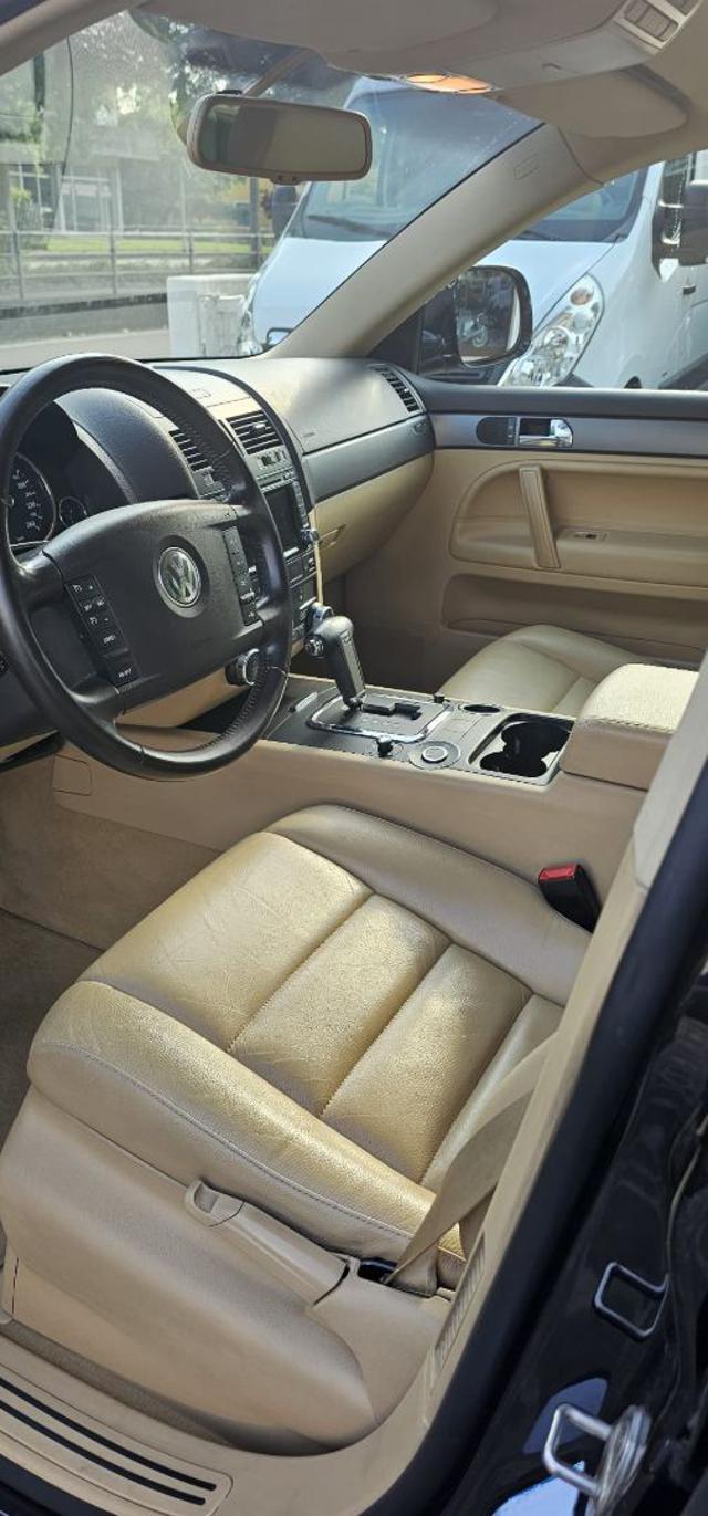 VOLKSWAGEN Touareg 2.5 R5 TDI DPF tiptronic Exclusive
