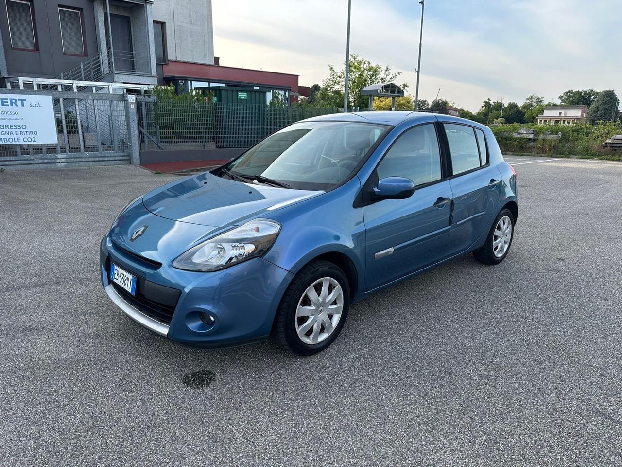 Renault Clio 1.2 16V 5 porte GPL Dynamique