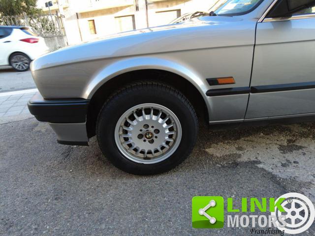 BMW 318 i 4 porte