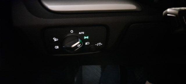AUDI A3 Sedan 30 TDI S tronic Business