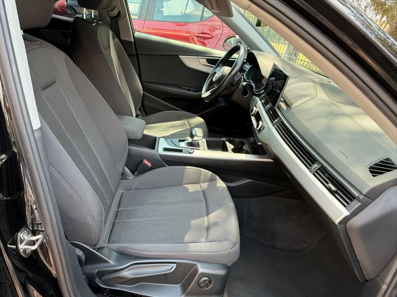Audi A4 Avant 40 TDI S tronic S line edition