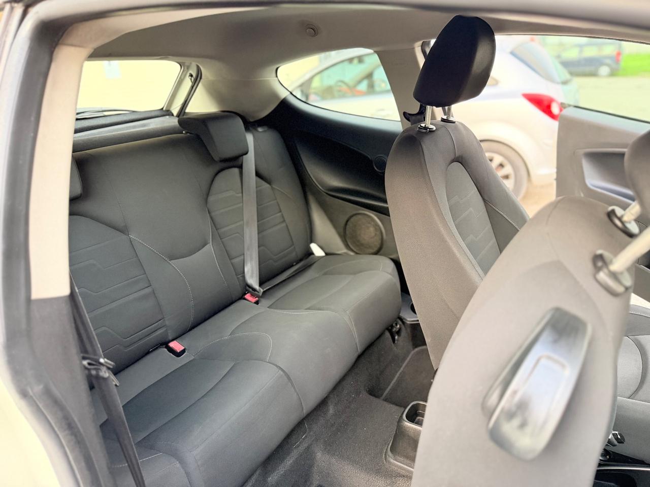 Alfa Romeo MiTo 1.4 78 CV Distinctive Sport Pack