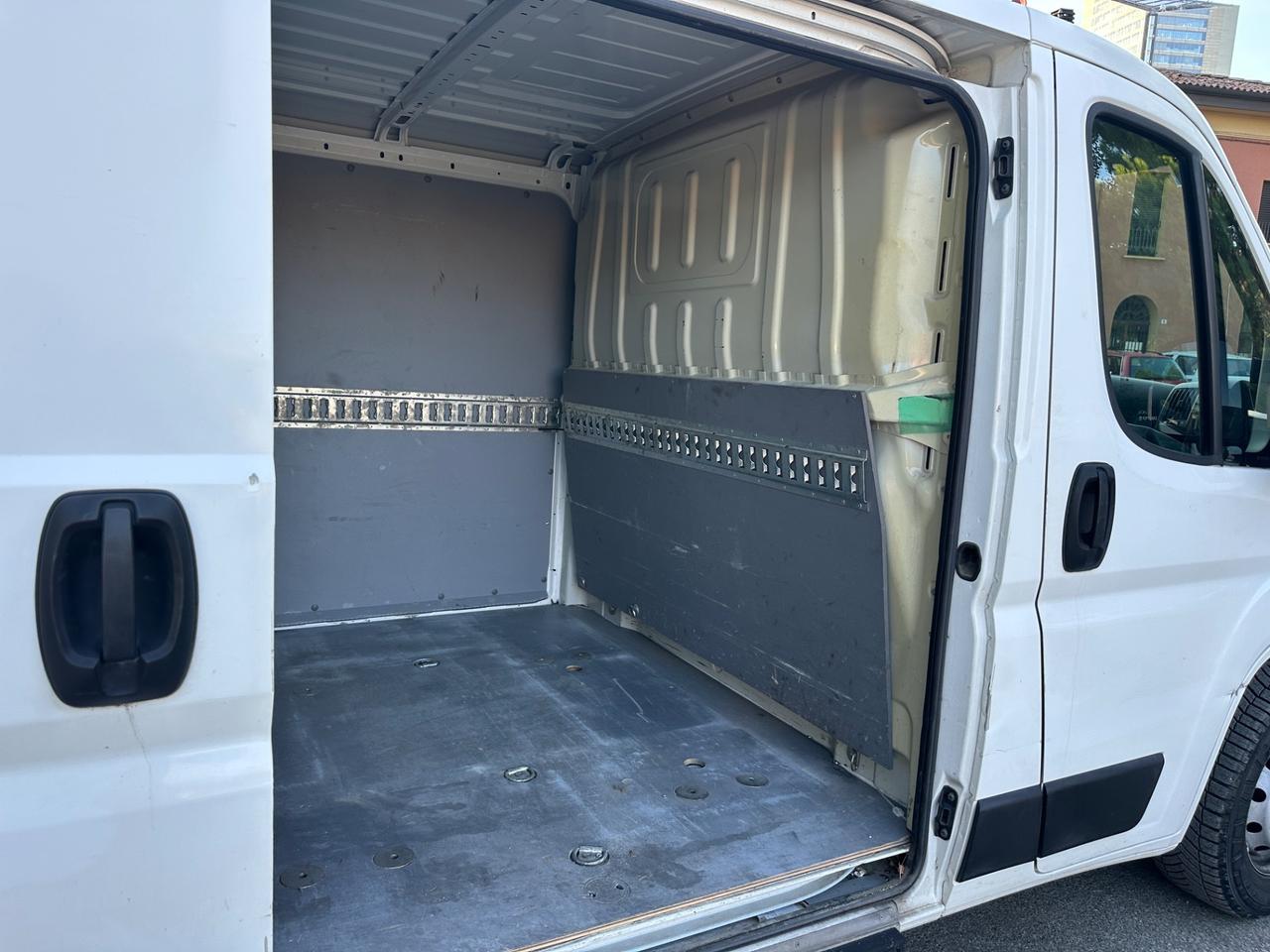 Peugeot Boxer 35 2.2 BlueHDi 140 S&S PM-TN Furgone