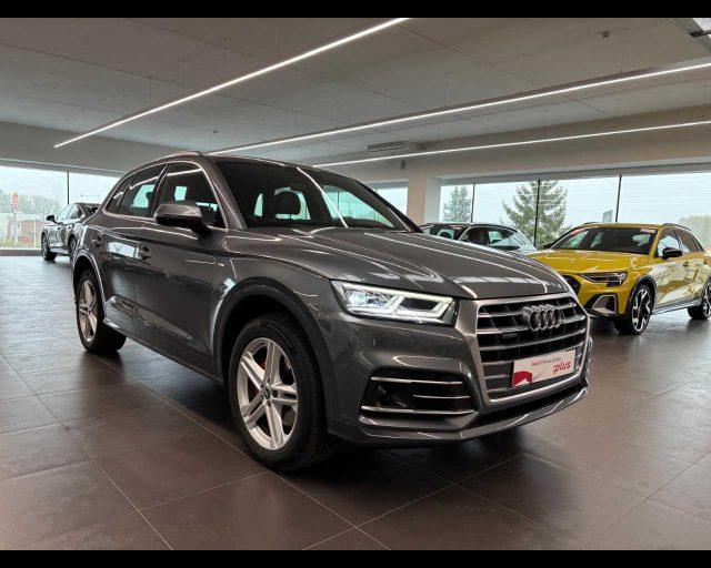 AUDI Q5 40 TDI quattro S tronic S line plus