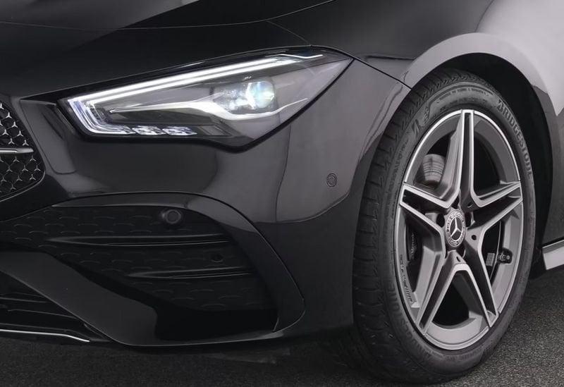 Mercedes-Benz CLA CLA 180 AMG Line Advanced Plus 18" Camera LED