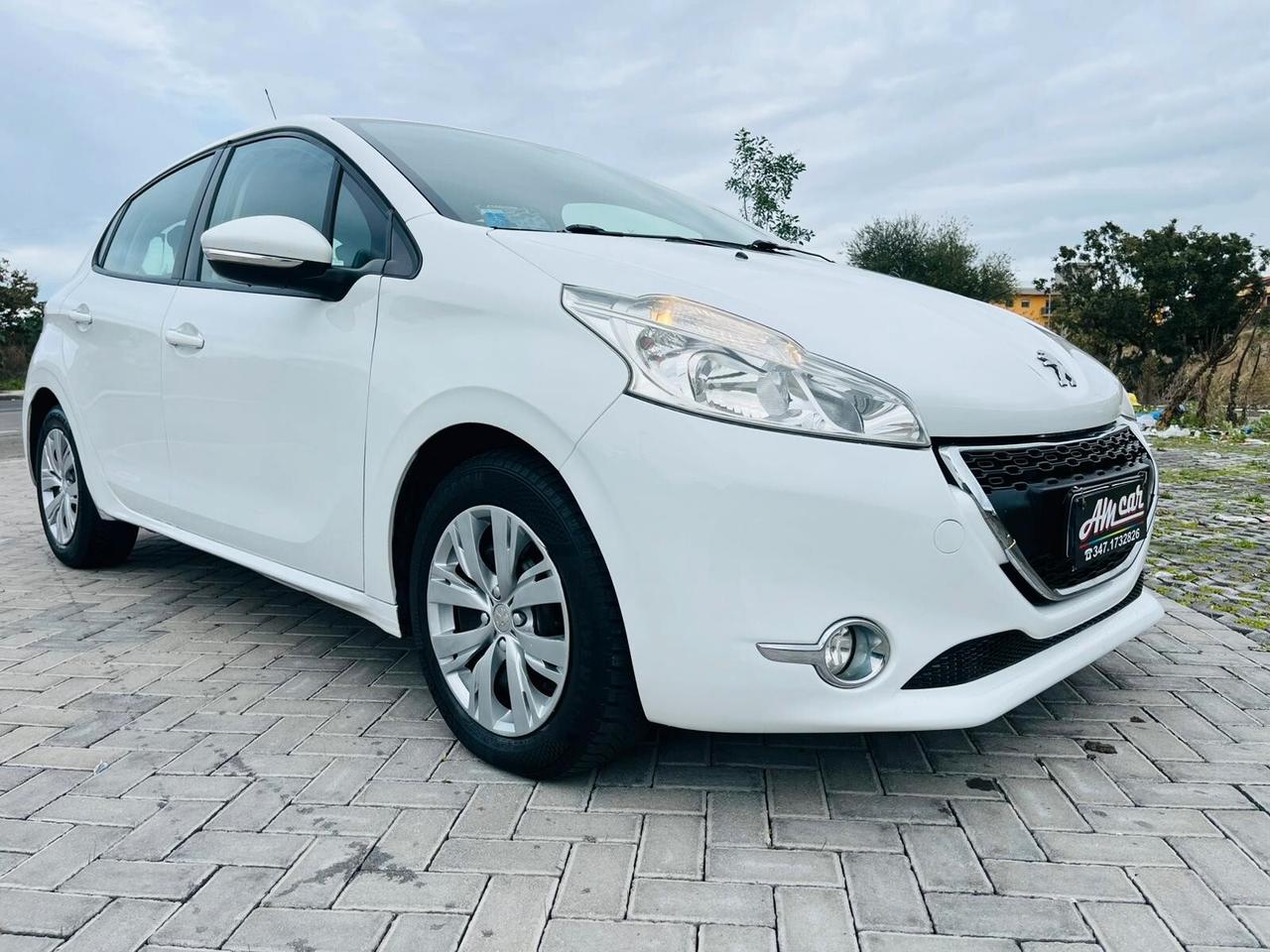 Peugeot 208 1.4DIESEL COME NUOVA 2014