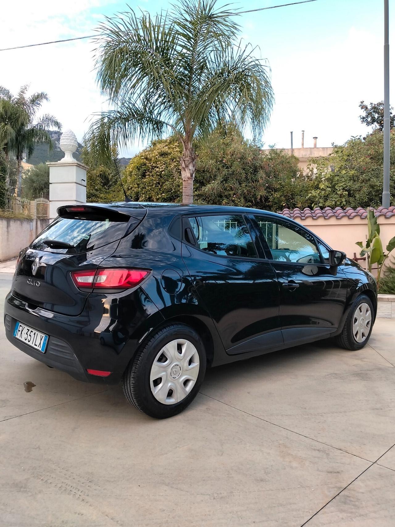 Renault Clio 1.2 75CV 5 porte Life