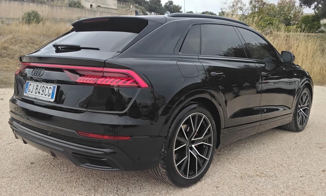 Audi Q8 50 TDI 286 CV quattro tiptronic Sport