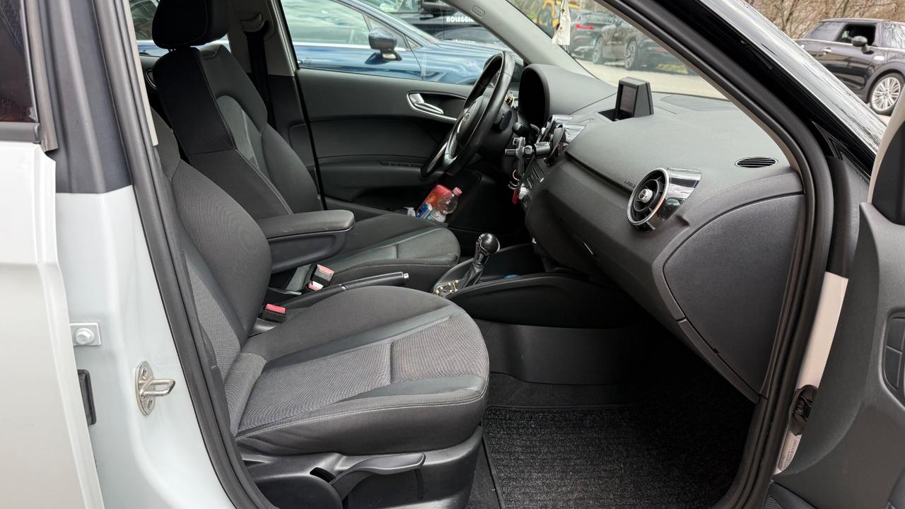 Audi A1 SPB 1.6 TDI S tronic Attraction