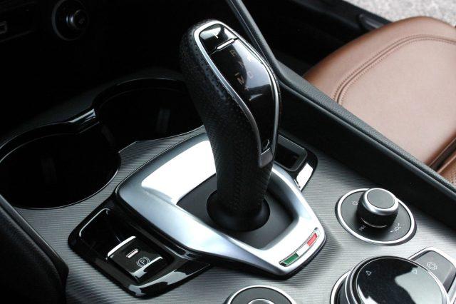 ALFA ROMEO Giulia 2.2Turbodiesel 210 CV AT8 AWD Q4 Veloce PELLE