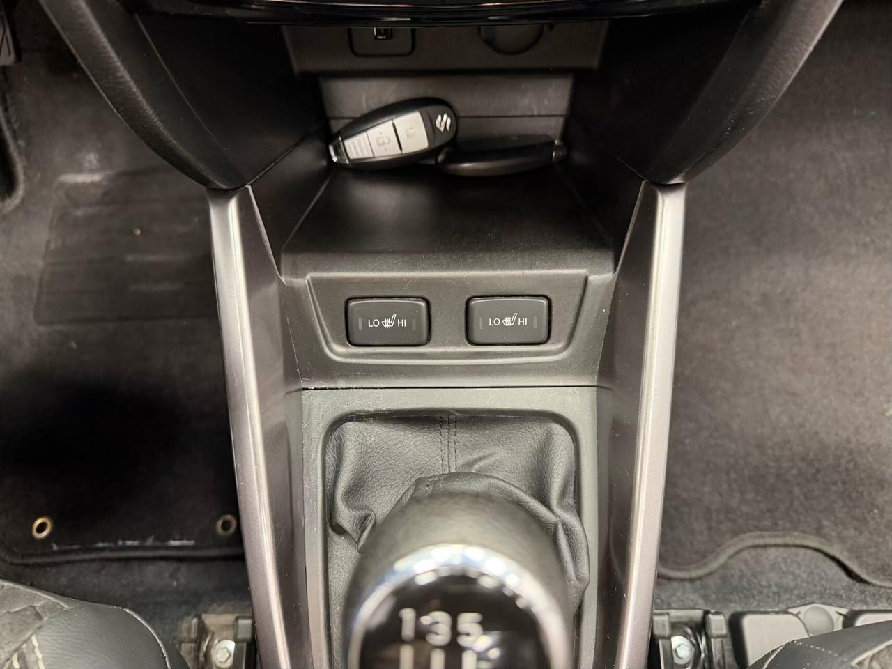 Suzuki Vitara 1.4 Hybrid Top