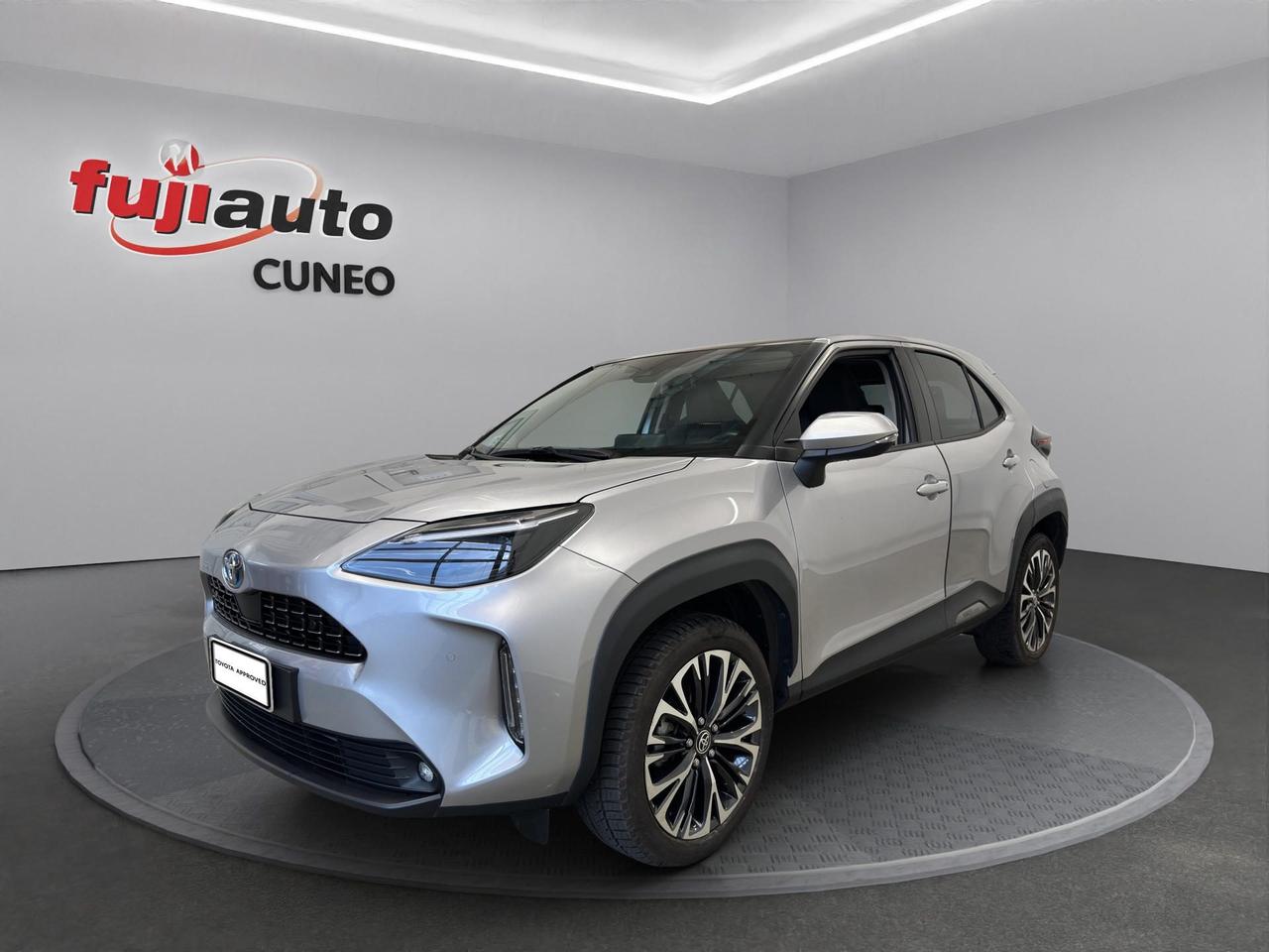 Toyota Yaris Cross 1.5h Lounge fwd 116cv e-cvt