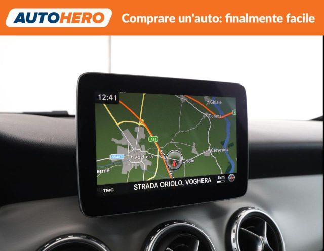 MERCEDES-BENZ GLA 200 d Automatic Premium