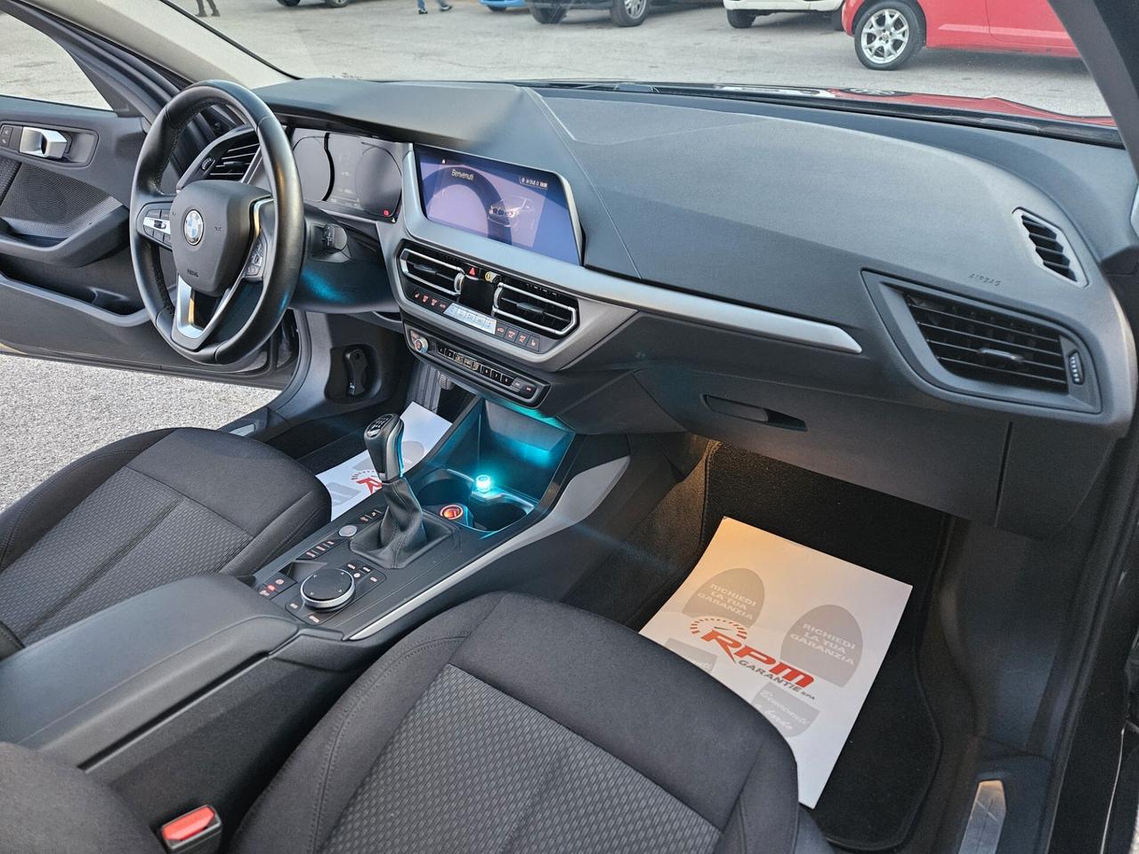 Bmw 116 116d 5p. Business Advantage