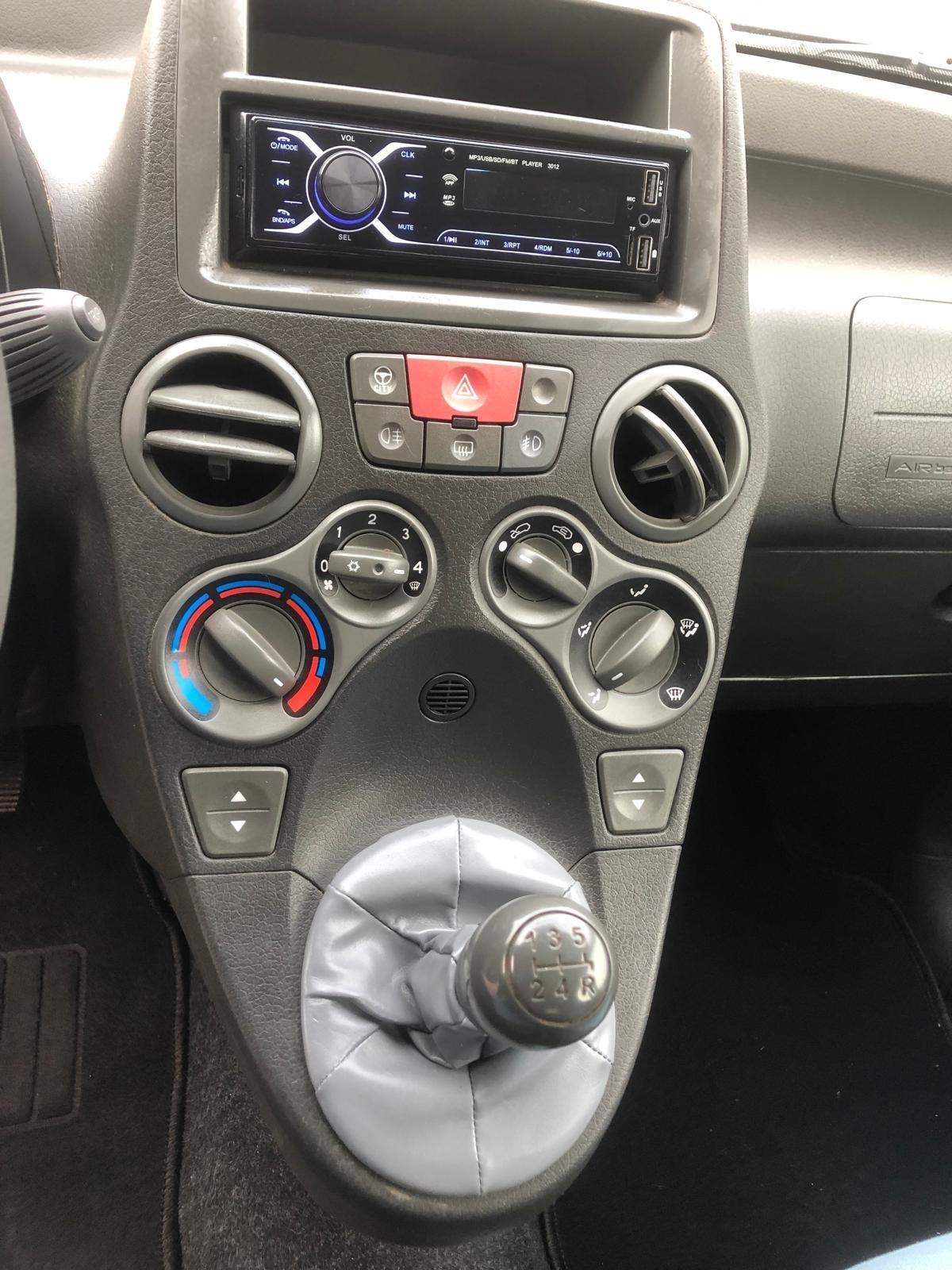 FIAT PANDA 1.2 BENZINA-GARANZIA 12 MESI