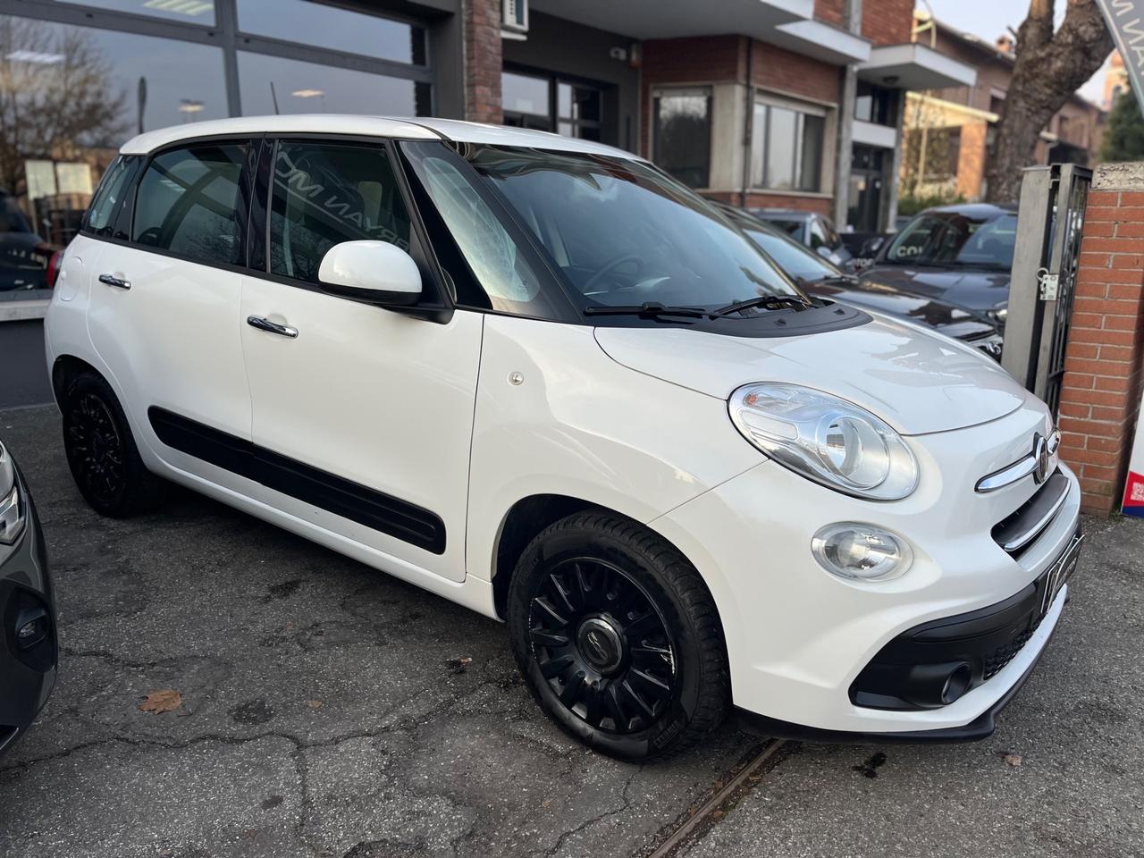 Fiat 500L Wagon 1.3 Multijet 95 CV Mirror