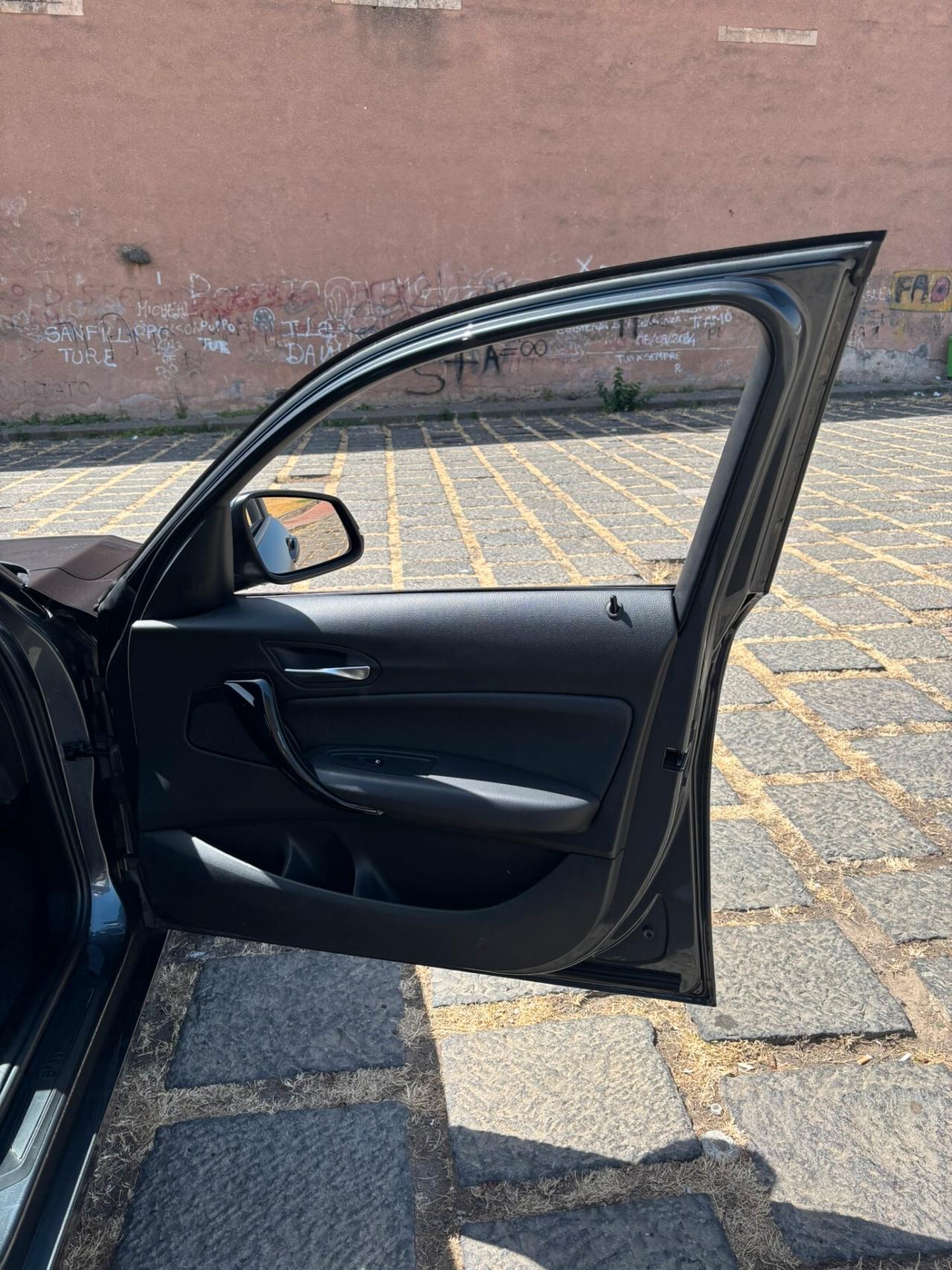 BMW 1er 118d xDrive Advantage