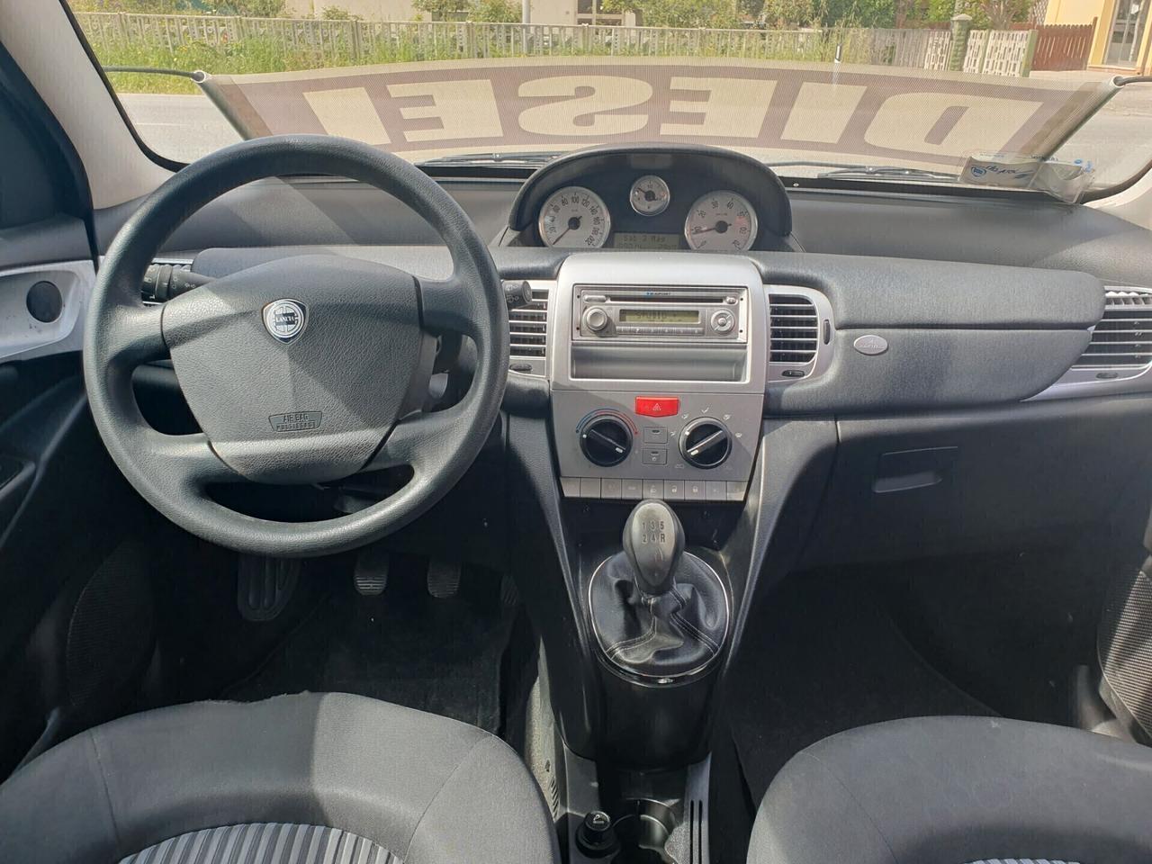 Lancia Ypsilon 1.3 MJT 75 CV Neopatentati 2007