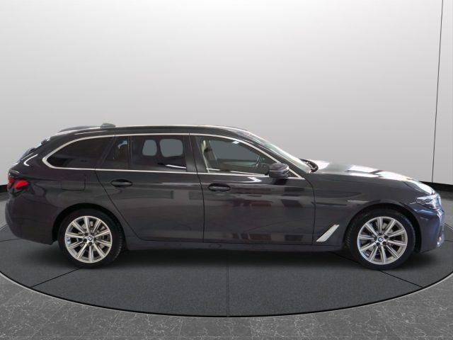 BMW 520 d 48V xDrive Touring Business