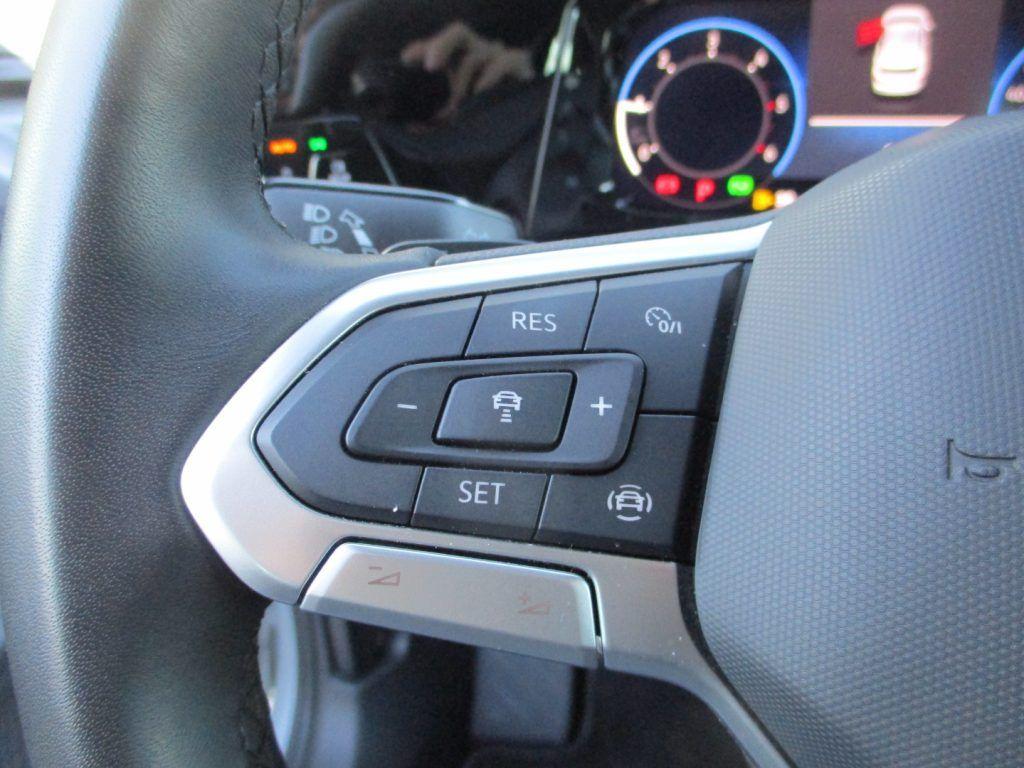 Volkswagen Golf 2.0 TDI DSG SCR Life Carplay/Led