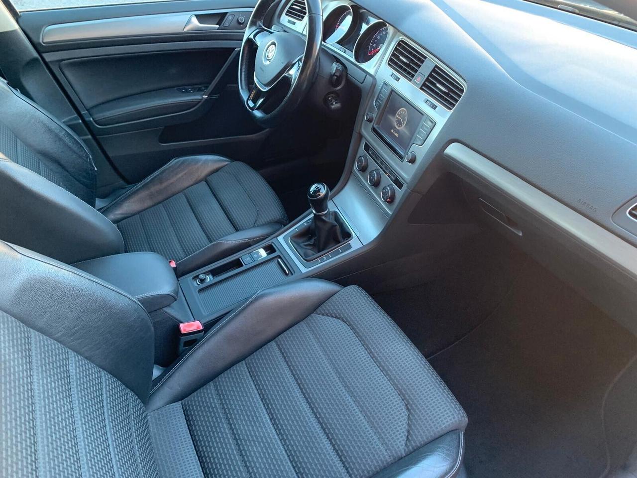 Volkswagen Golf VII 1.6 TDI 110 CV 5p. Neopatentati