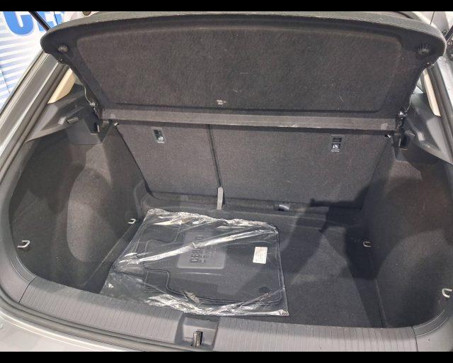 VOLKSWAGEN T-Roc 1.0 tsi Life 110cv