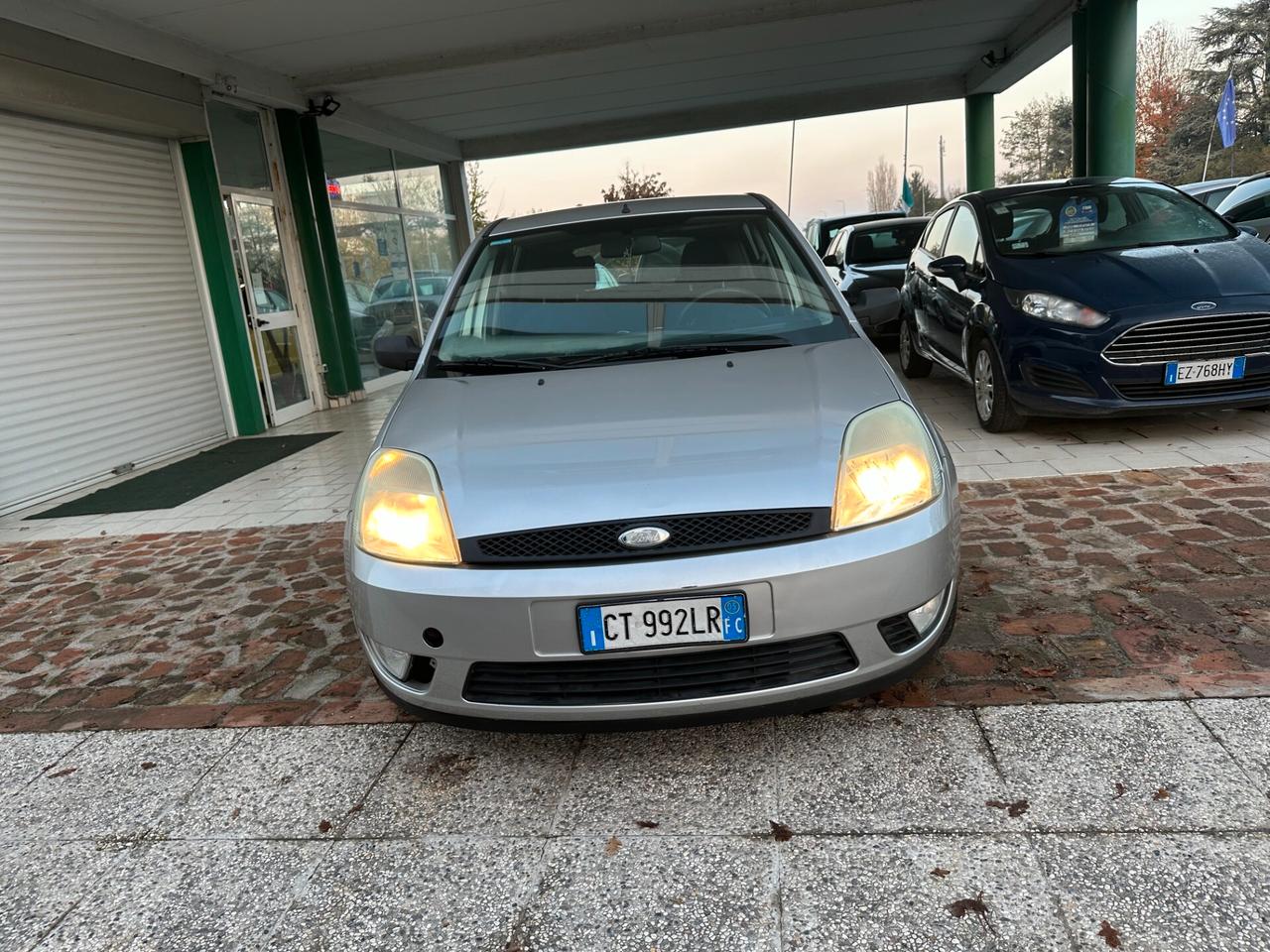 Ford Fiesta 1.4 TDCi NEOPATENTATI (12 RATE)