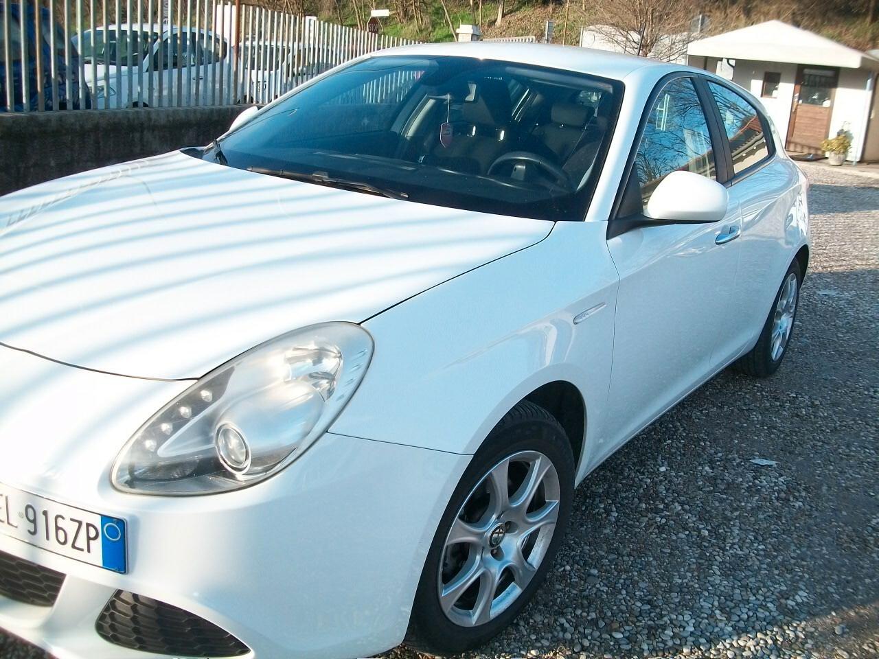 Alfa Romeo Giulietta 1.4 Turbo MultiAir Distinctive cc 1368 benzina multiair km 153400 garanzia un anno