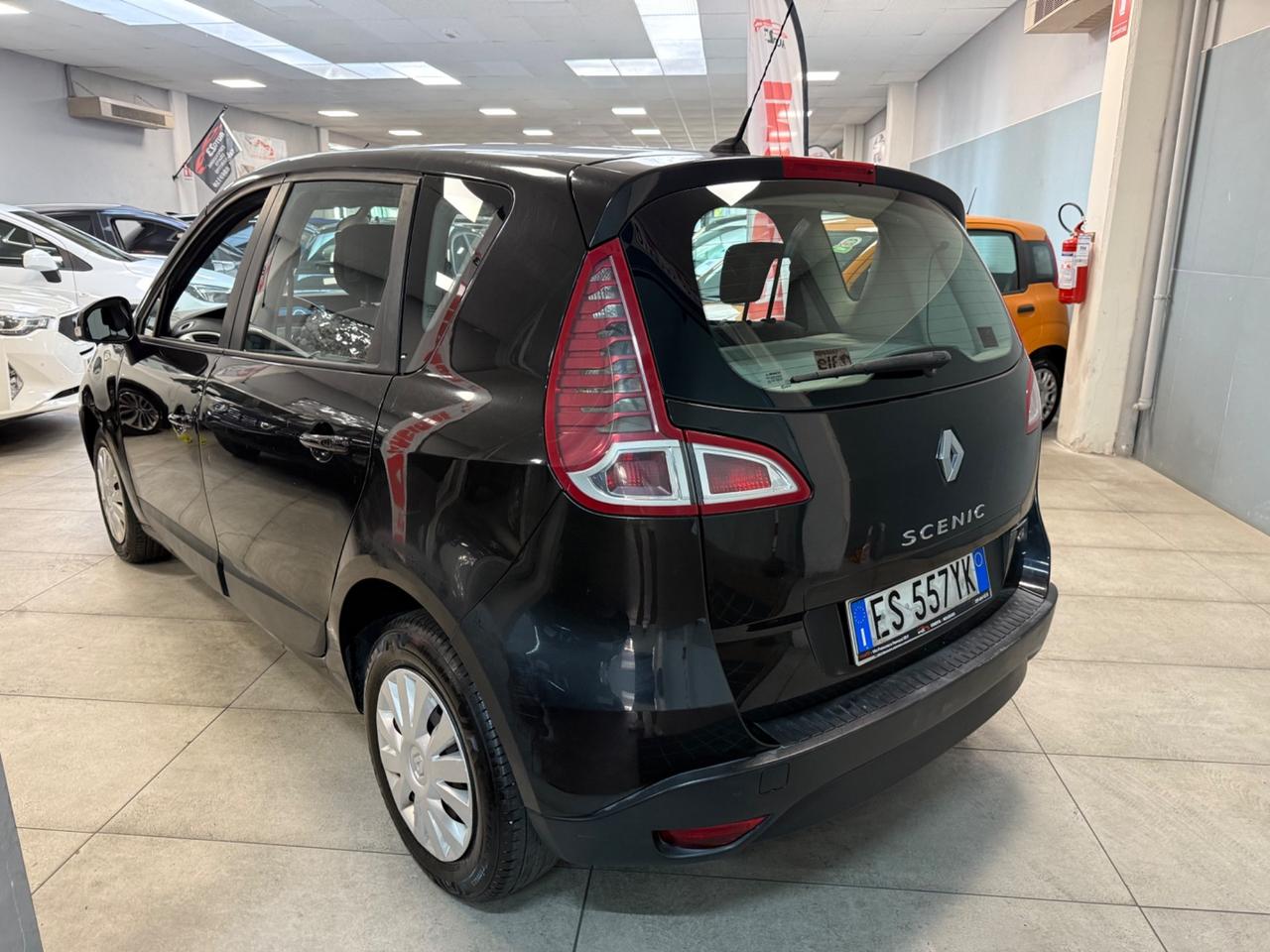 Renault Scenic Scénic X-Mod 1.5 dCi Confort 105CV