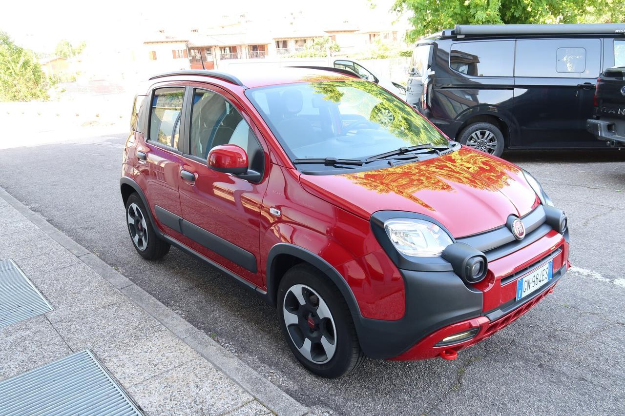 Fiat Panda 1.0 FireFlyHybrid Cross
