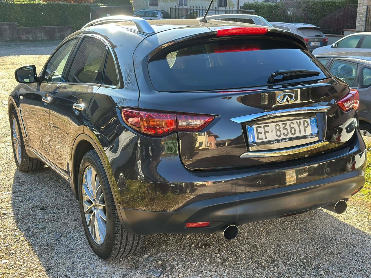 Infiniti FX30d S PREMIUM KMCERT UNICOPR GARANZ