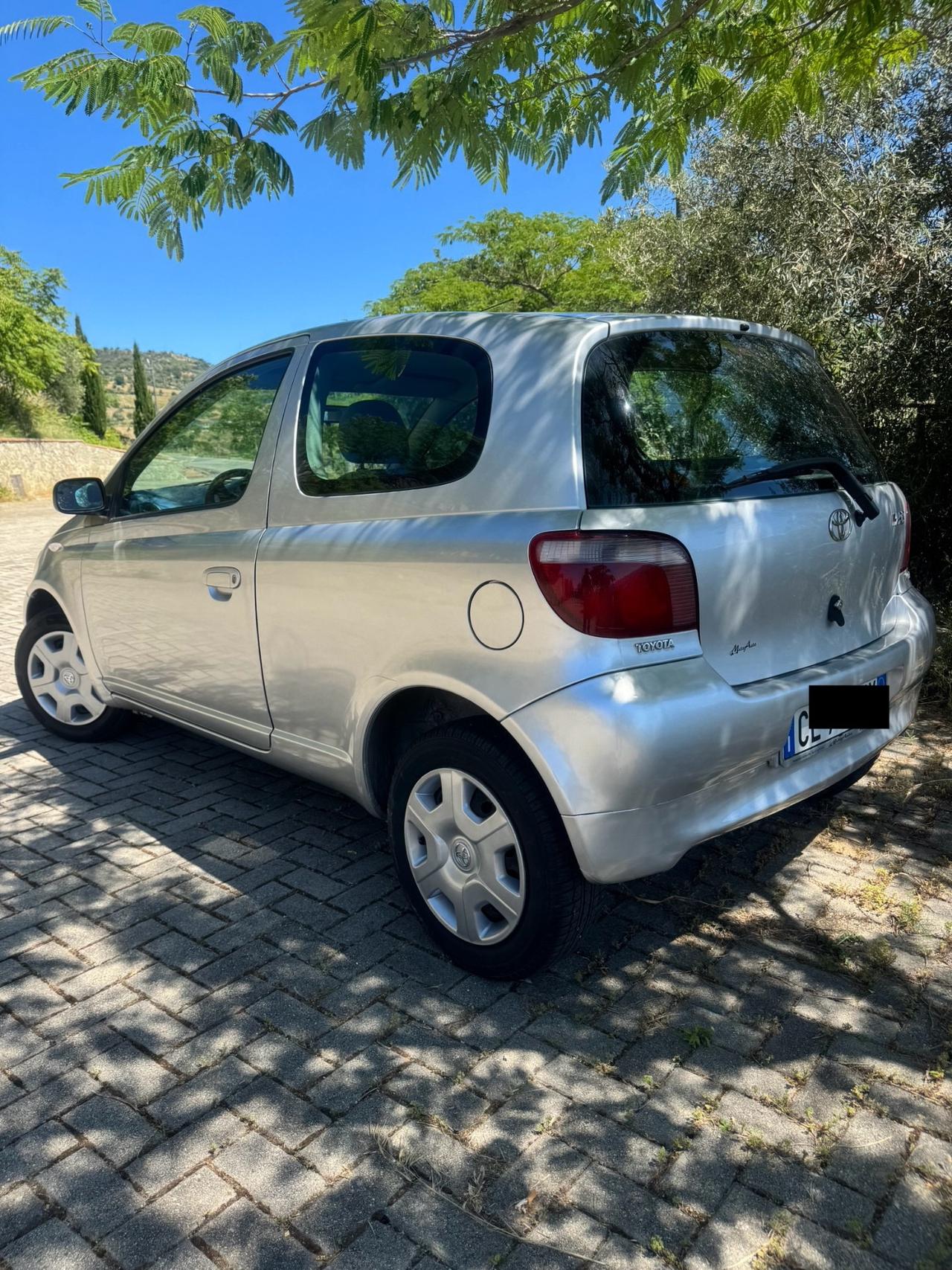 Toyota Yaris 1.0 Benzina 68Cv 2005