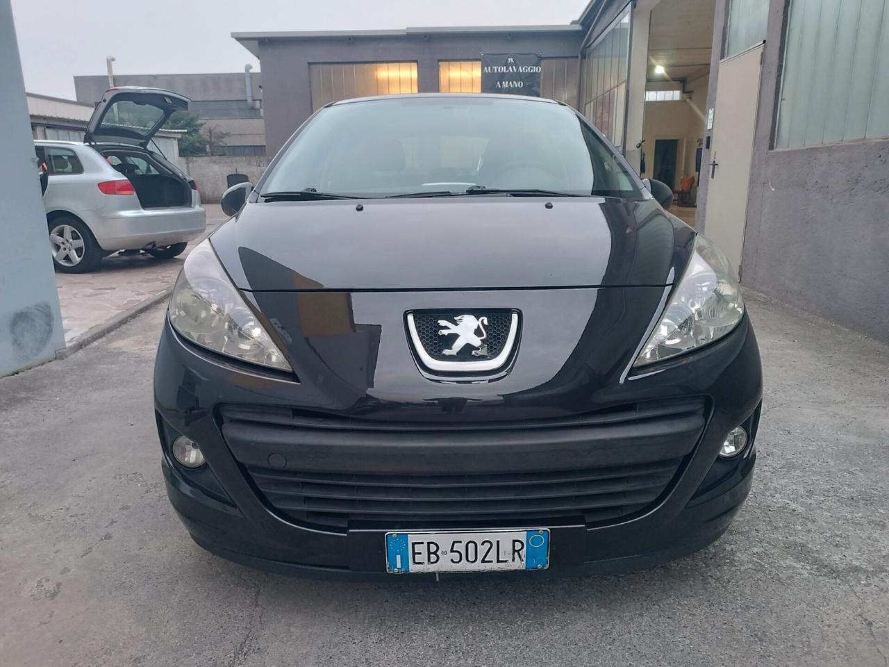 Peugeot 207 1.4 GPL garanzia