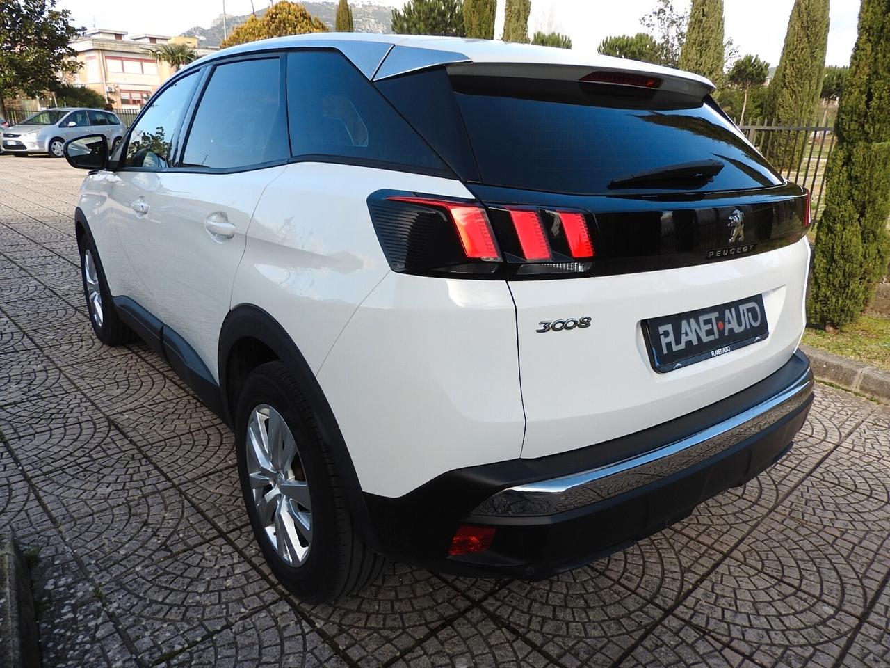 PEUGEOT 3008 1.6 BlueHDi 120CV