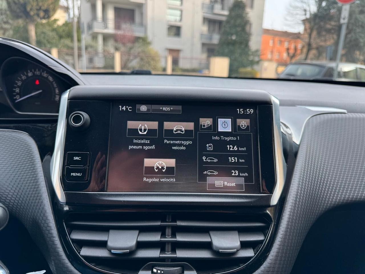 PEUGEOT 2008 PureTech 82 ALLURE GPL NEOPAT