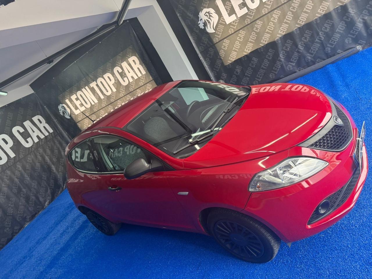 Lancia Ypsilon 1.0 FireFly 5 porte S&S Hybrid Ecochic A. Ferretti