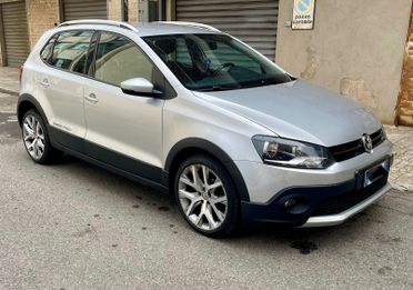 Volkswagen Polo Cross 1.4 TDI BlueMotion Technology ( permuto