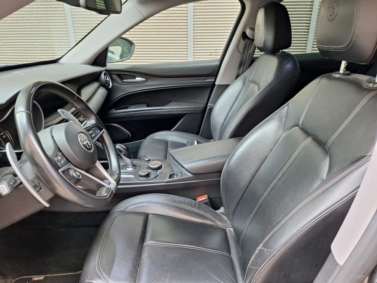 Alfa Romeo Stelvio 2.2 Turbodiesel 210 CV AT8 Q4 Super