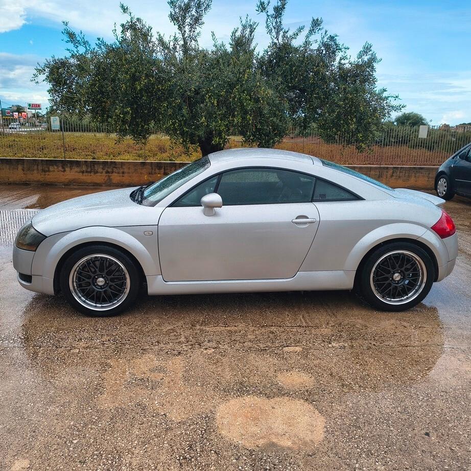 Audi TT Coupé 1.8 T 20V 225 CV cat quattro