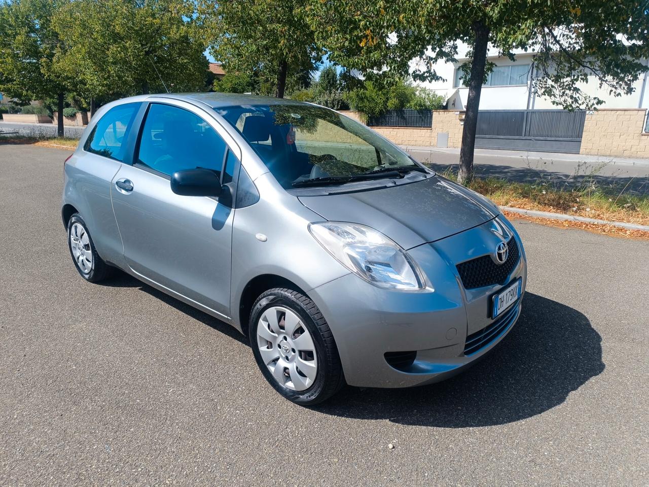 Toyota Yaris 1.0 3 porte SOLO 139.000 KM