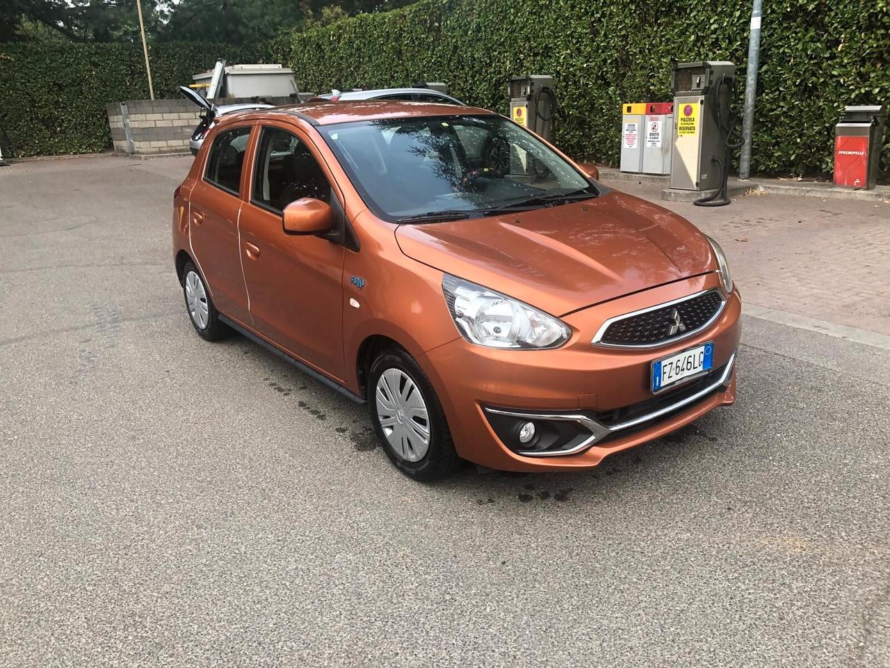 Mitsubishi Space Star 1.0 Funky - GRANDINATA