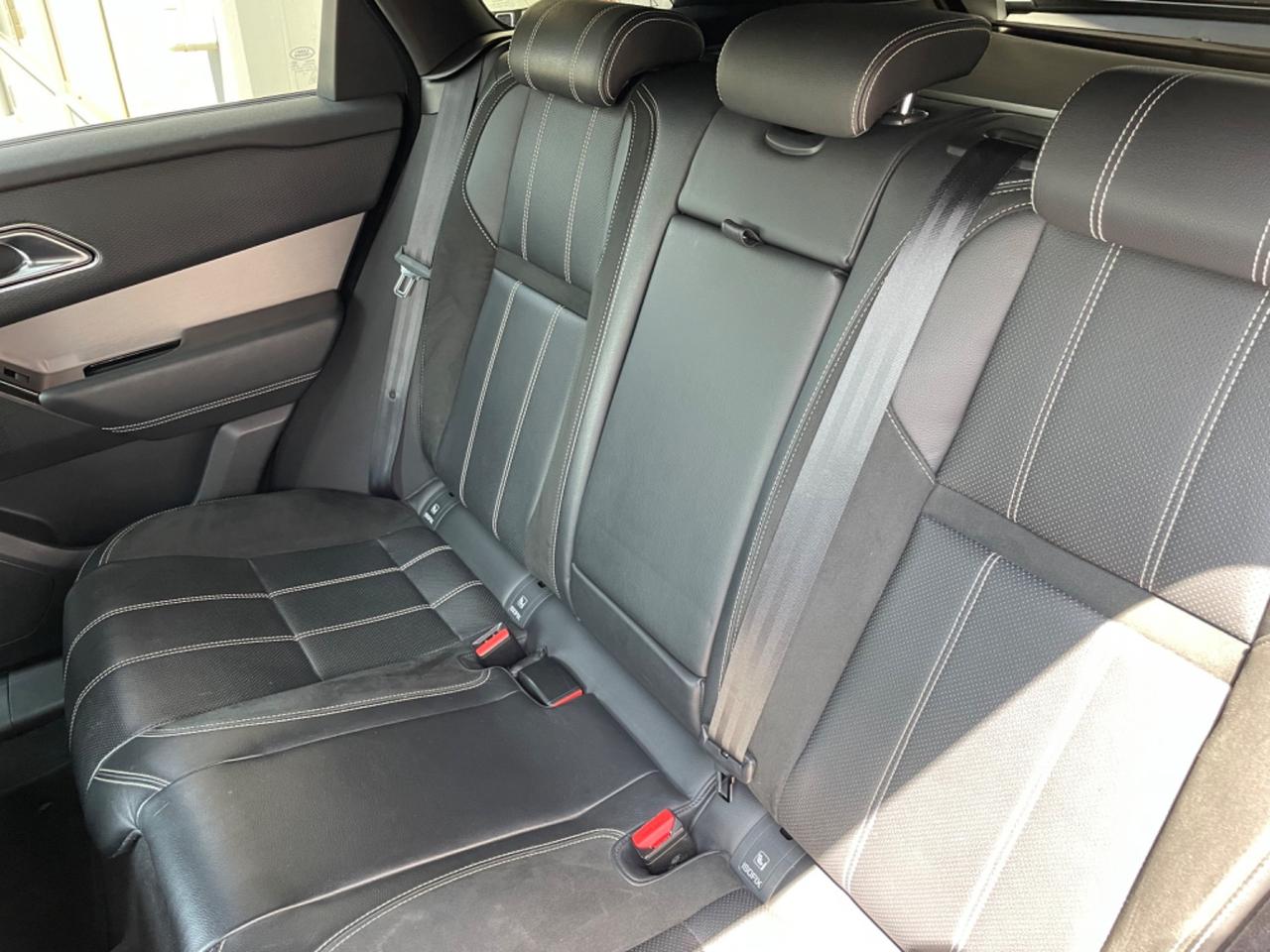 Land Rover Range Velar 2.0D I4 240 CV R-Dynamic