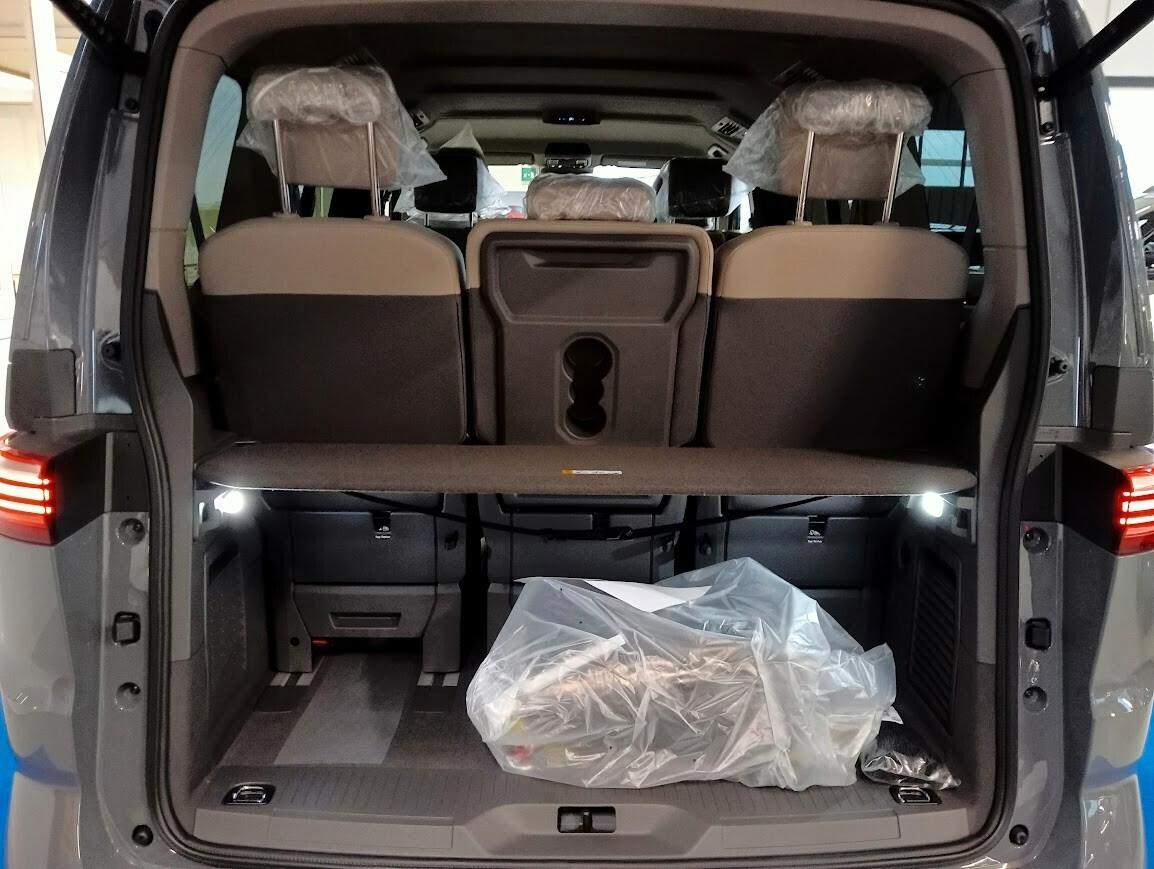 Volkswagen T7 Multivan 1.5 245cv PHEV 4MOTION 4X4 LIFE 7P PRONTA CONS