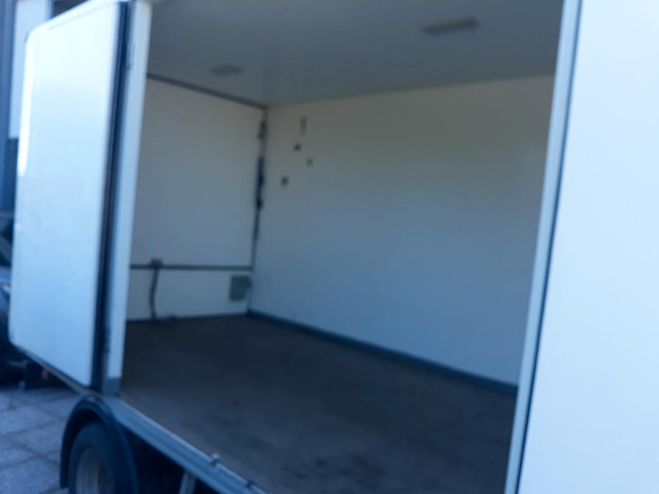 FORD TRANSIT COIBENTATO KM 55.000 T 3.500 PATENTE B