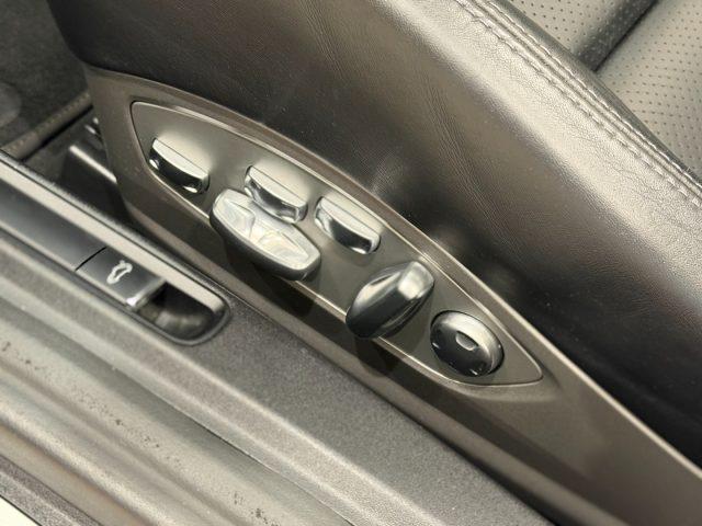 PORSCHE 911 3.8 Carrera 4S Cabriolet