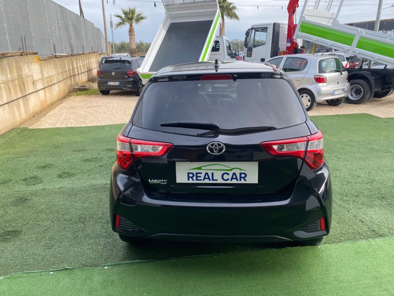 Toyota Yaris 1.0 Benzina Y20 Full Led Anno 2019