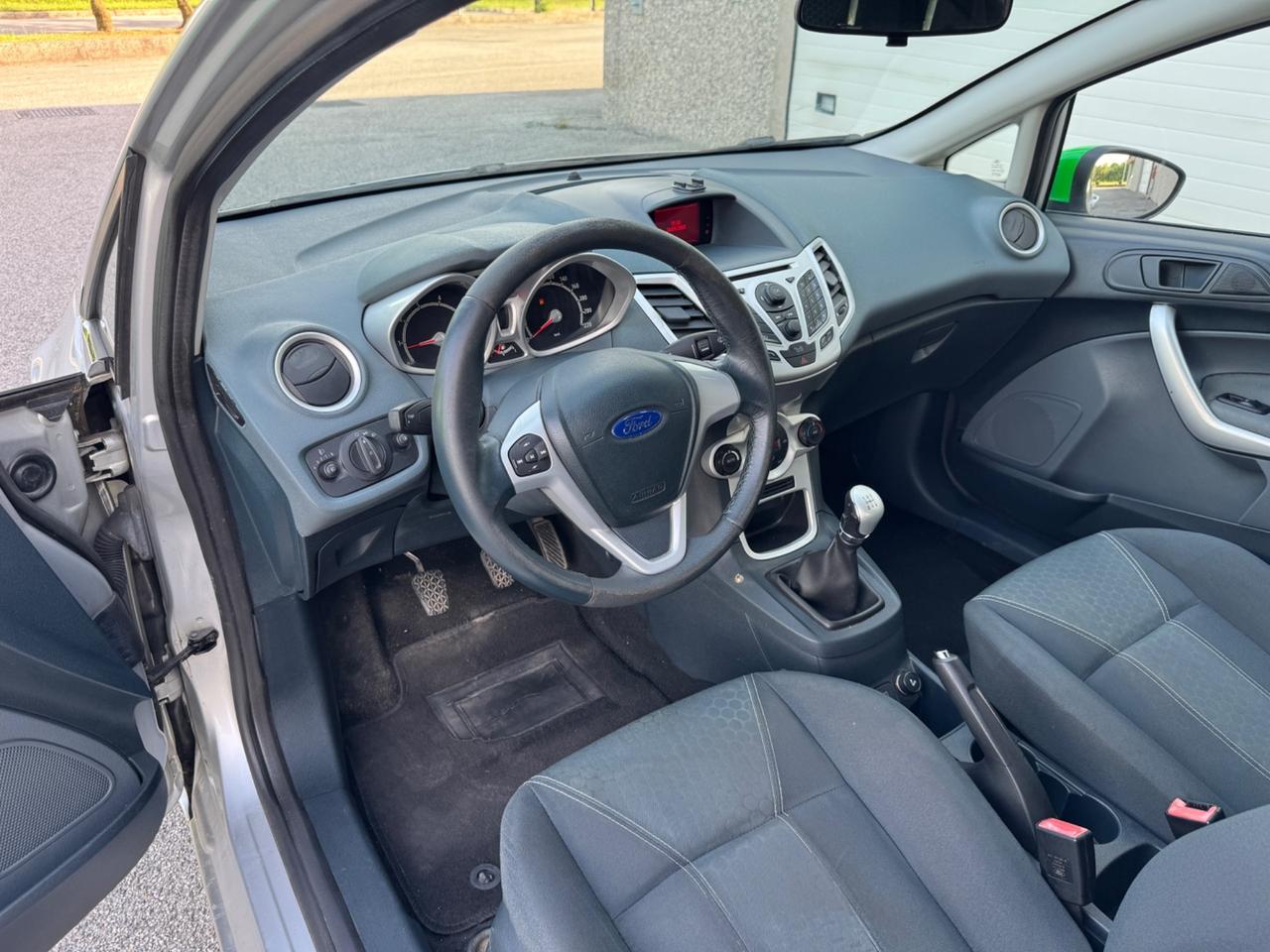 Ford Fiesta 1.2 82CV 3 porte Titanium