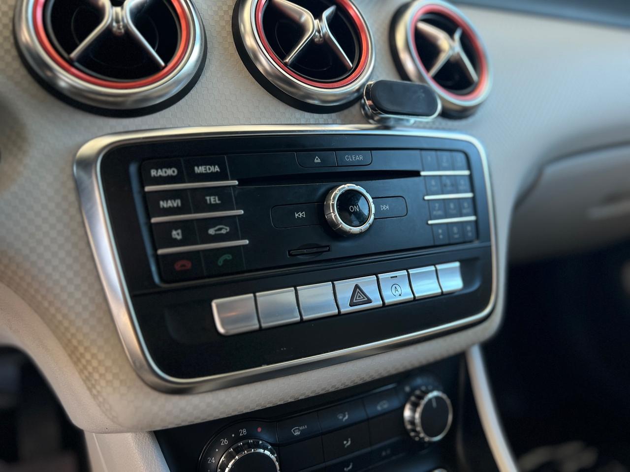 Mercedes-benz A 180 D 110 Cv Urban Style CRYSTAL GREY