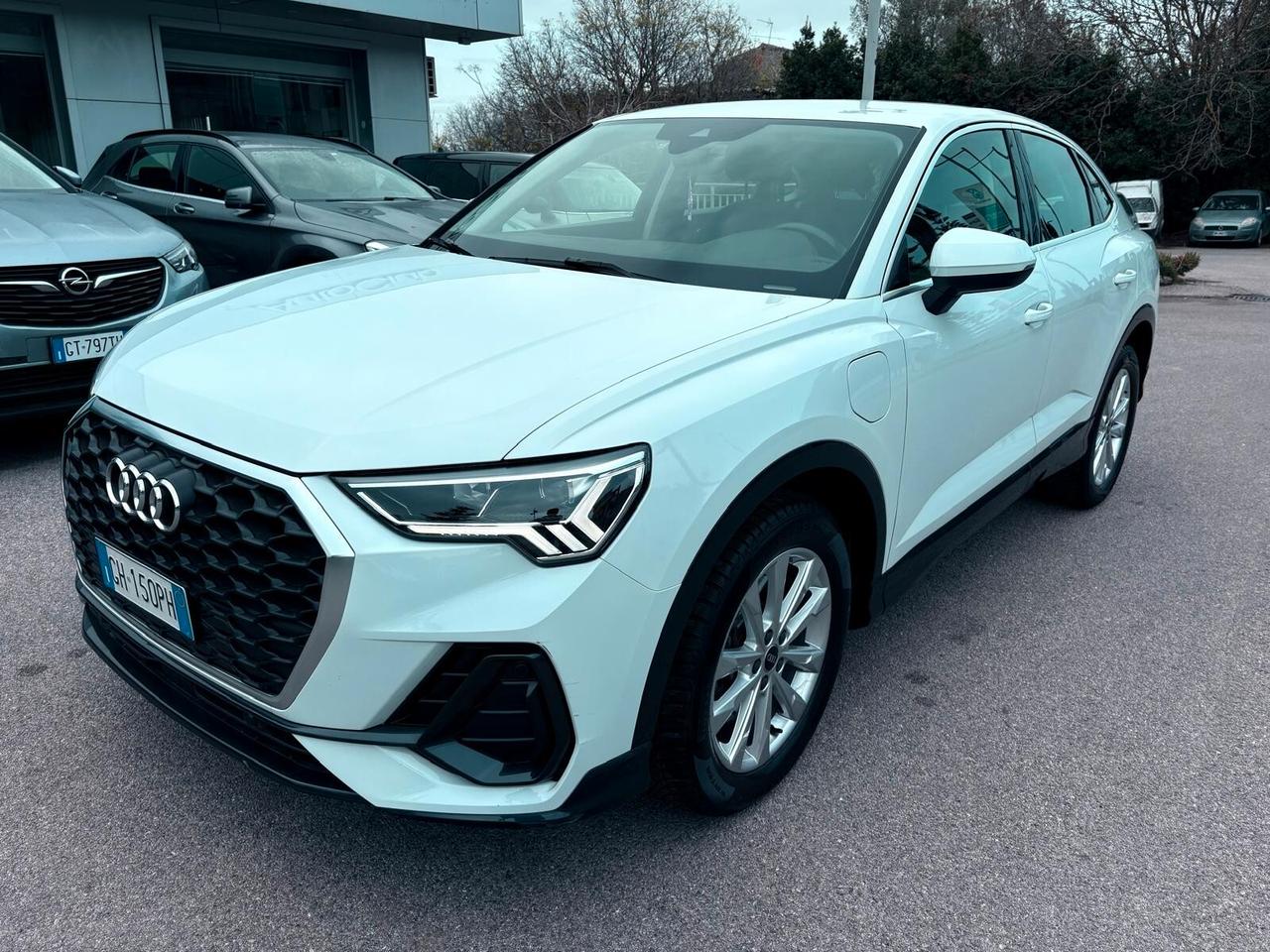Audi Q3 SPB 45 TFSI e S tronic e-tron Plus