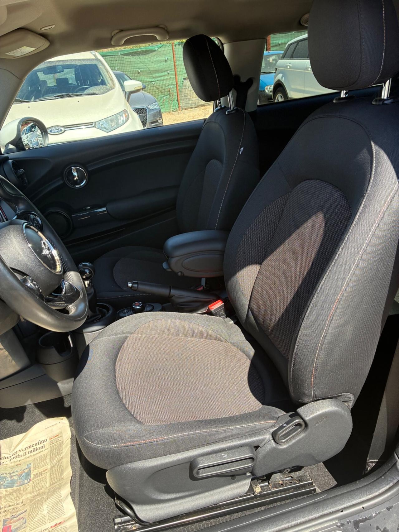 Mini 1.5 One D Business